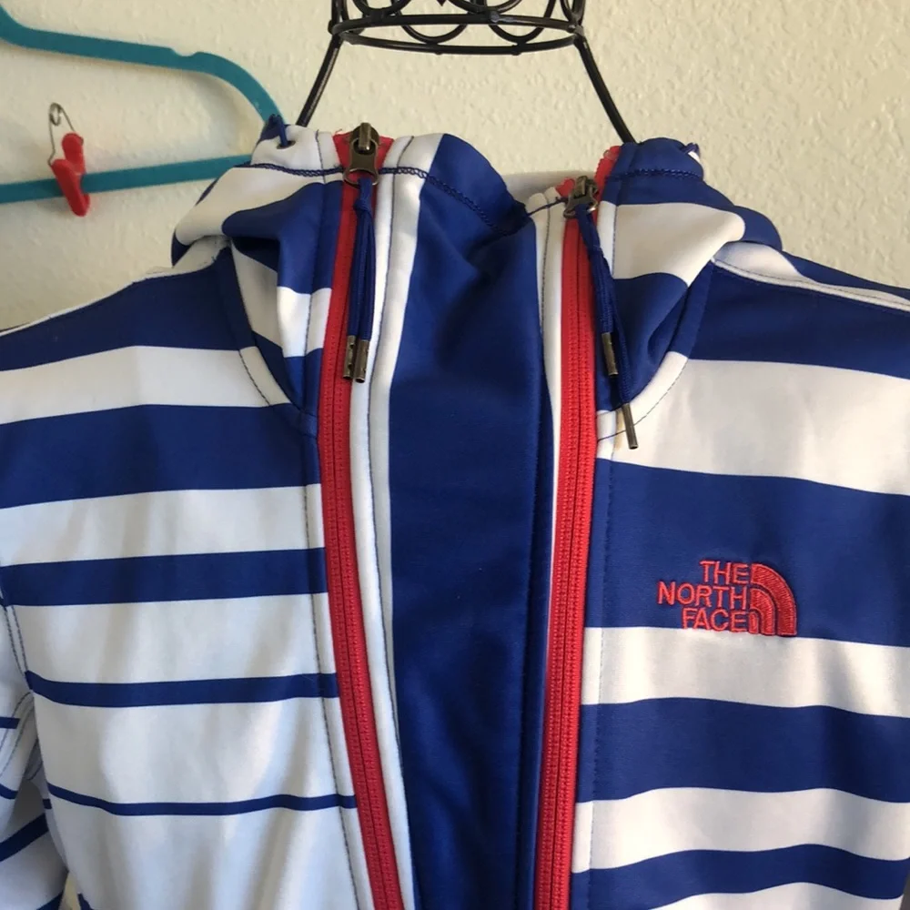 The north face stinger hoodie - Picture 4 of 8